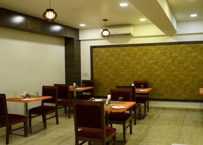 Gujarat Gandhidham Food & Dining