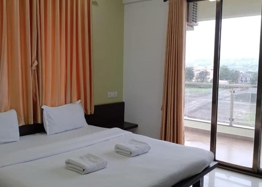 Maharashtra Trimbak AC Deluxe Double Room