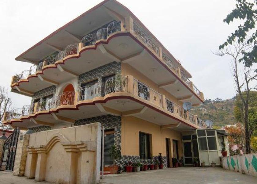 Uttarakhand Bhimtal Hotel Exterior