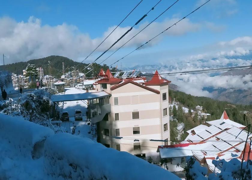 Himachal Pradesh Kufri Hotel View