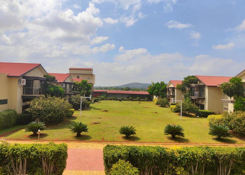 Karnataka Gundlupete Exterior view