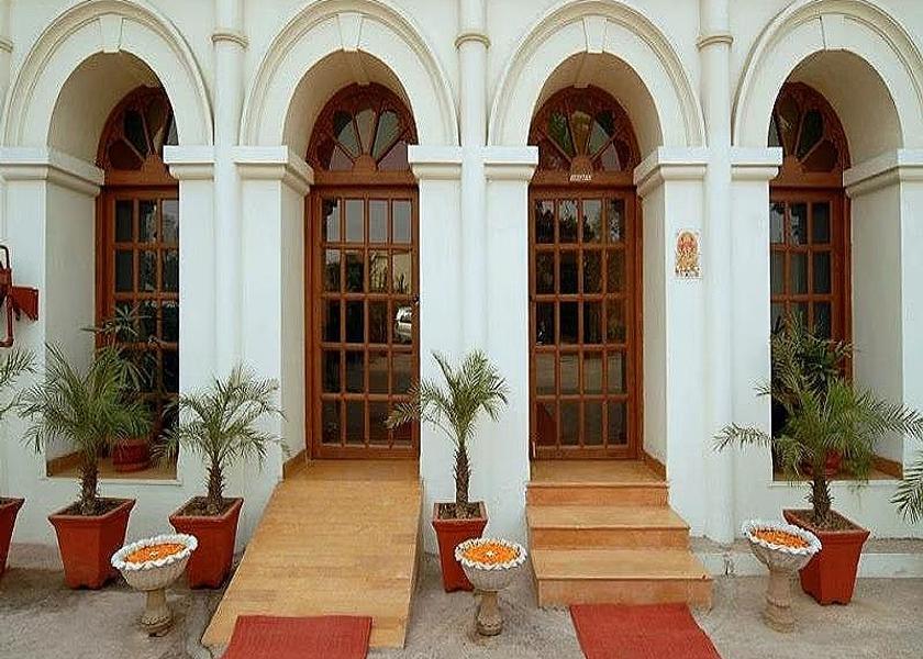 Uttar Pradesh Agra Hotel Exterior