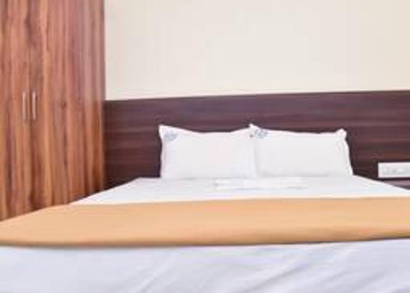 Tamil Nadu Velankanni Deluxe Room