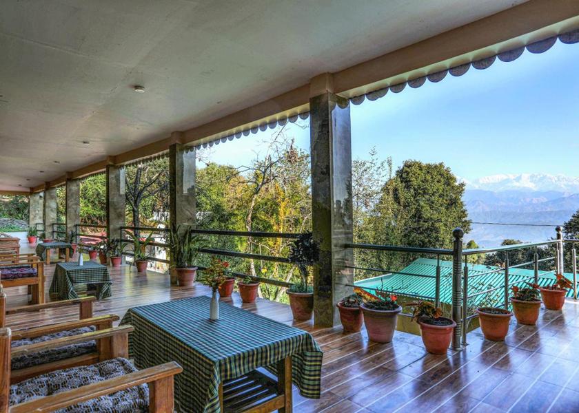 Uttarakhand Kausani balcony/terrace