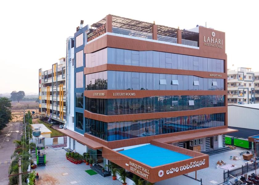 Telangana Nizamabad Hotel Exterior