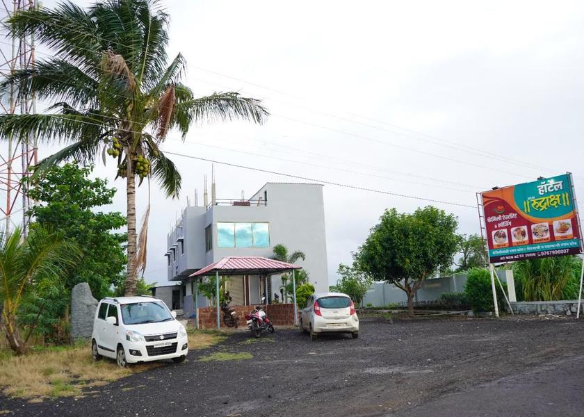 Maharashtra Satara Hotel Exterior