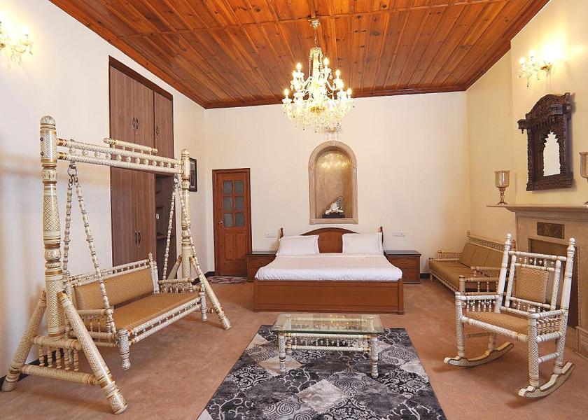 Himachal Pradesh Shimla Superior King Room