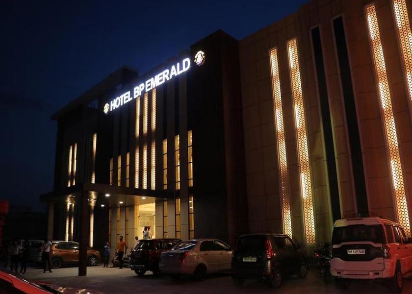 Uttar Pradesh Mathura Hotel Exterior
