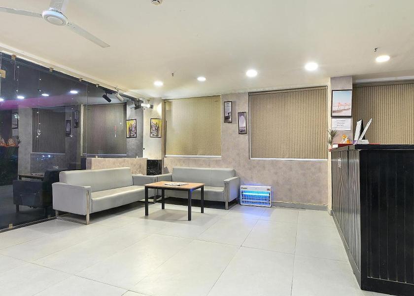 Uttar Pradesh Noida lobby
