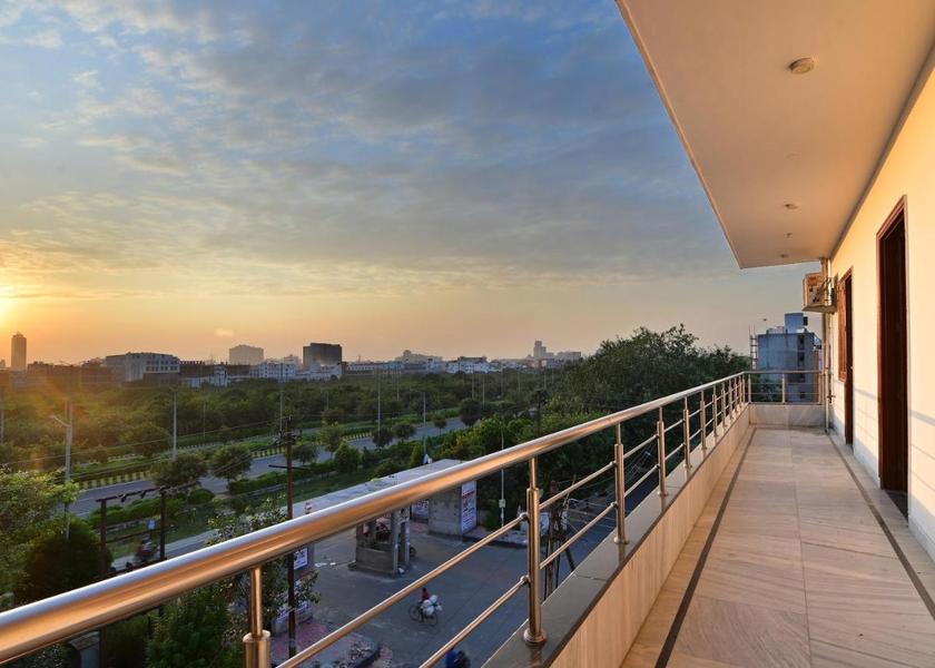 Uttar Pradesh Noida Public Areas
