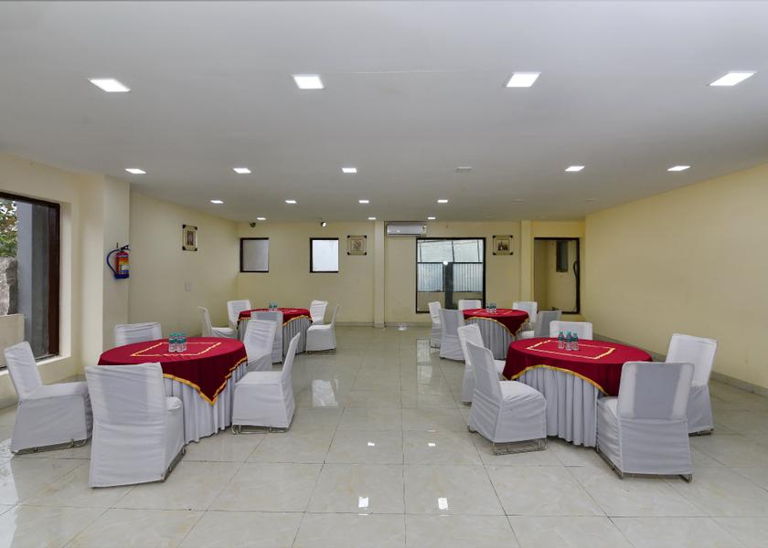 Uttar Pradesh Noida Food & Dining