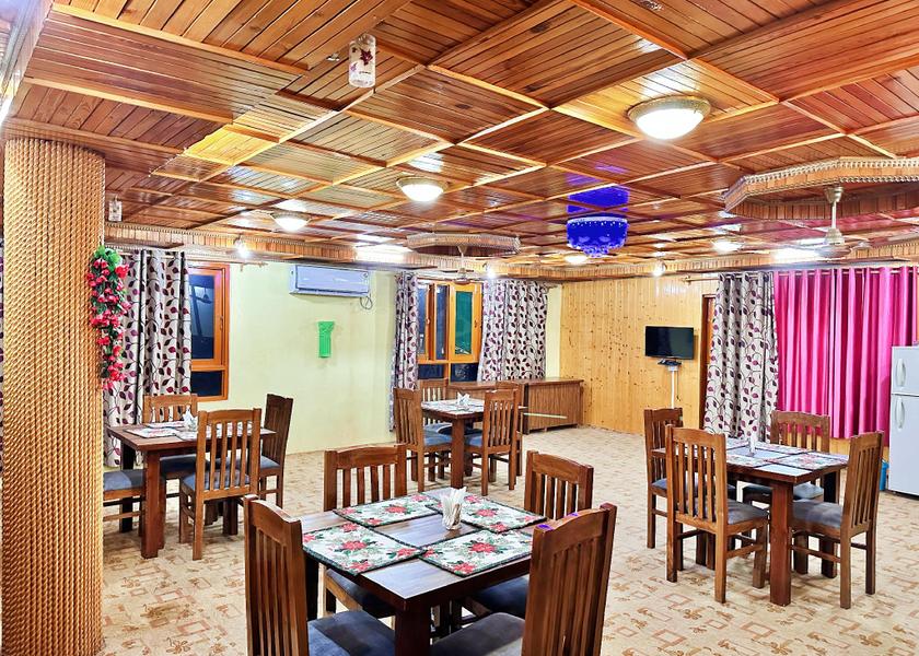 Jammu and Kashmir Srinagar restaurant