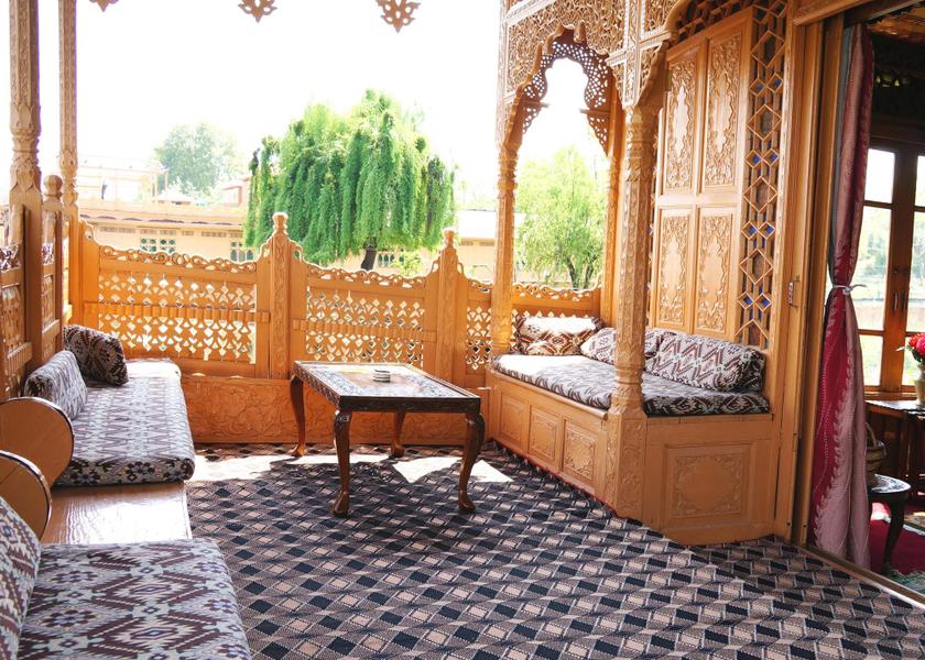 Jammu and Kashmir Srinagar public areas