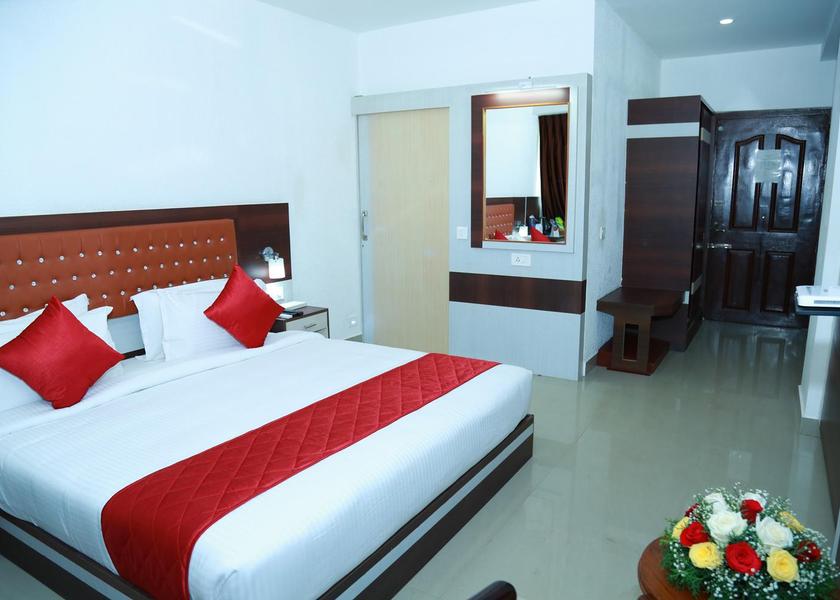 Kerala Idukki Queen Room with View