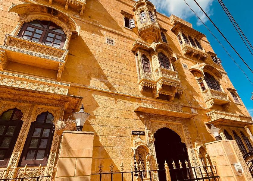 Rajasthan Udaipur Hotel Exterior