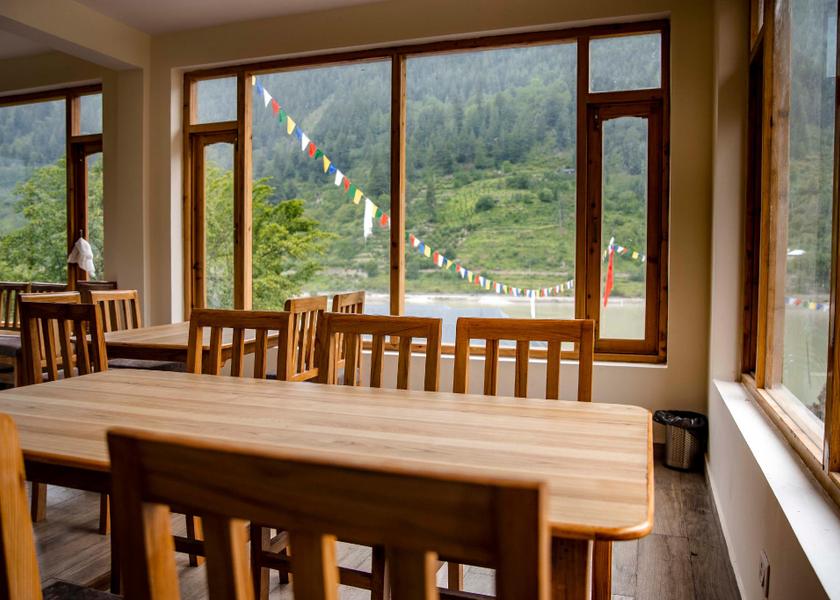 Himachal Pradesh Sangla lobby