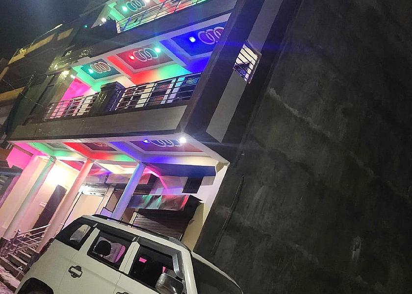Uttar Pradesh Prayagraj parking lot