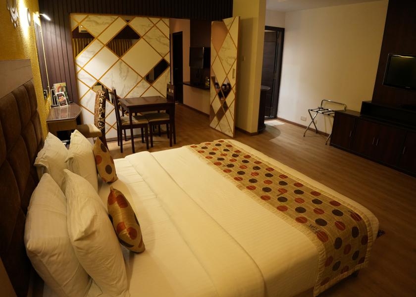 Tamil Nadu Tirunelveli Suite Room
