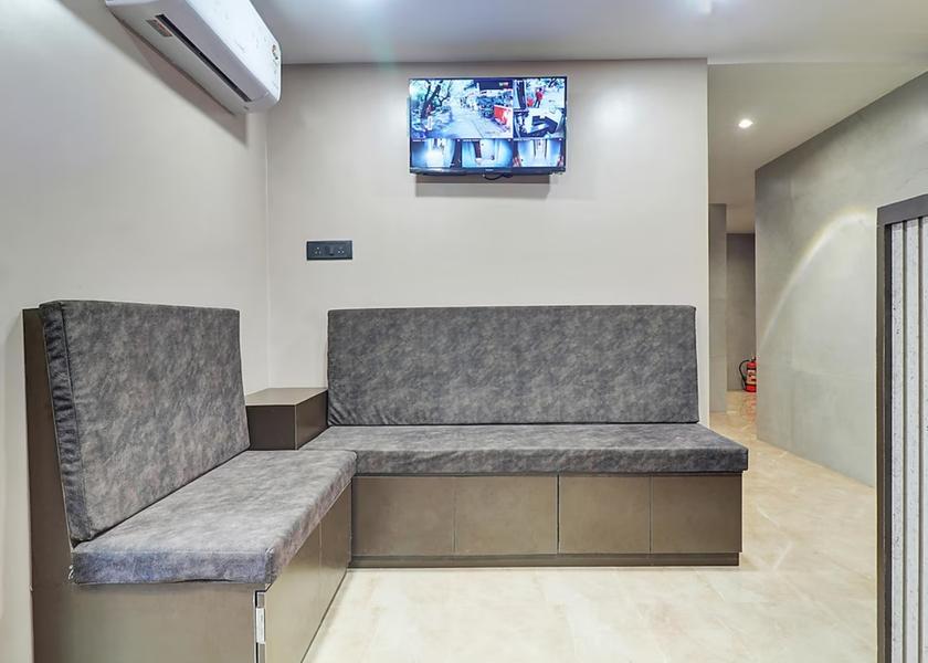 Maharashtra Mumbai Public Areas