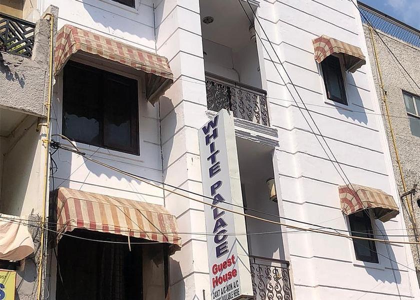Delhi Delhi exterior view