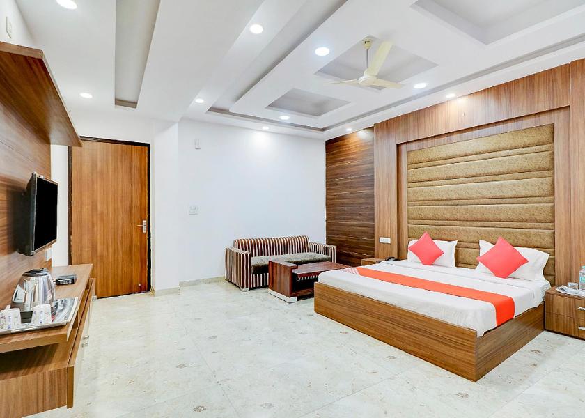 Uttar Pradesh Ghaziabad Standard Suite