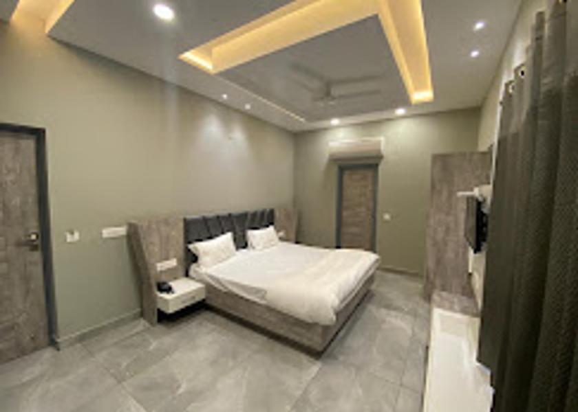 Punjab Ludhiana Deluxe Room