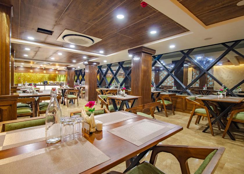 Jammu and Kashmir Srinagar restaurant