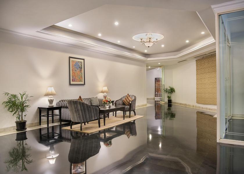 Delhi Delhi Public Areas