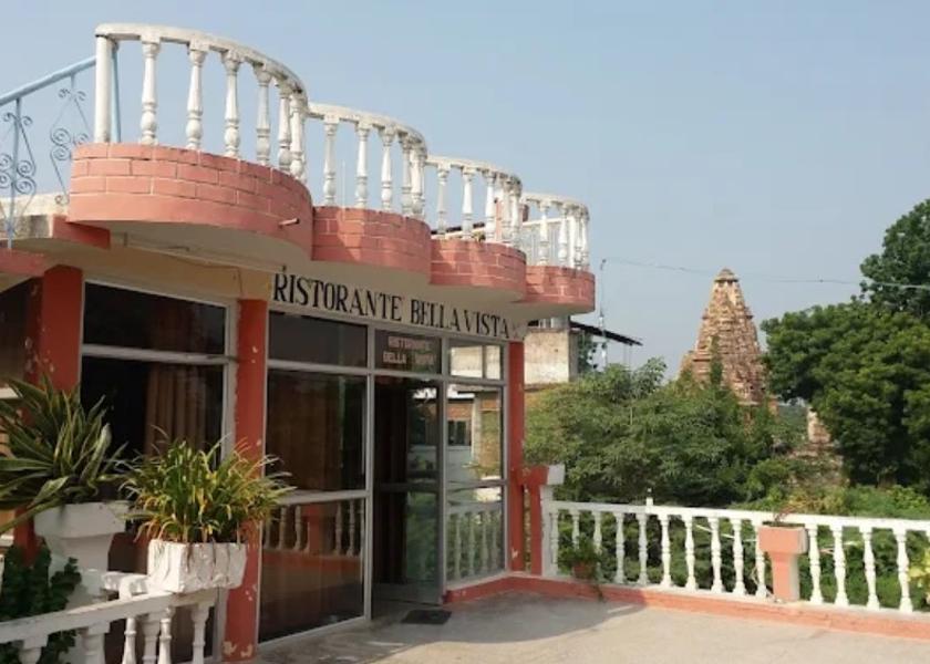 Madhya Pradesh Khajuraho Hotel Exterior
