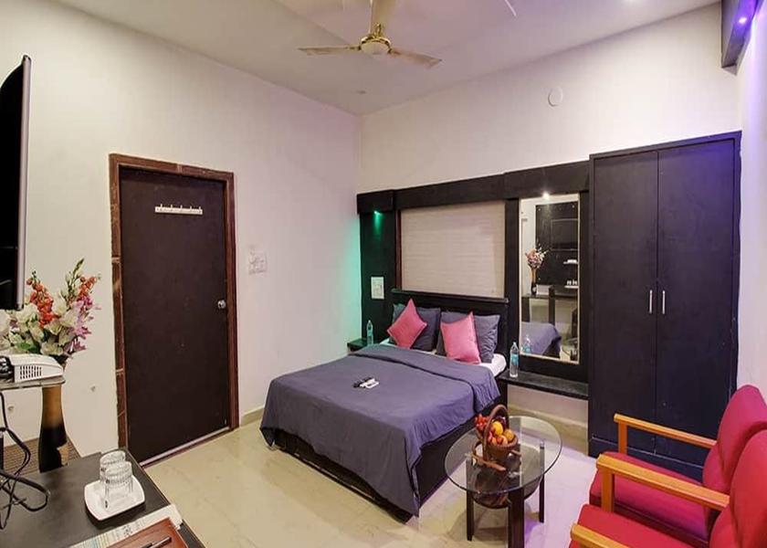 Gujarat Sasan Gir Deluxe Double Room