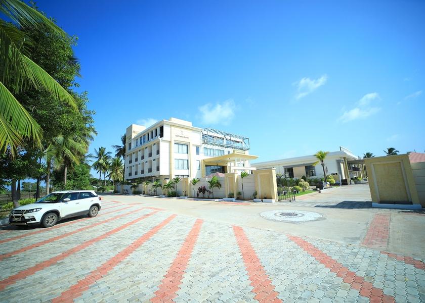 Karnataka Hampi Hotel Exterior