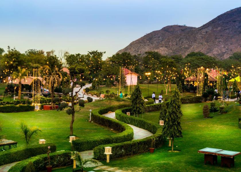 Rajasthan Neemrana Outdoors