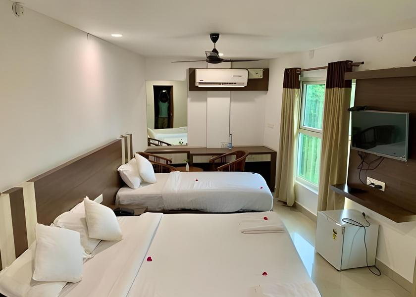 Kerala Kumarakom 1025