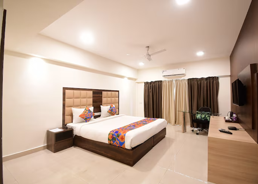 West Bengal Kolkata Premium Suite With Balcony