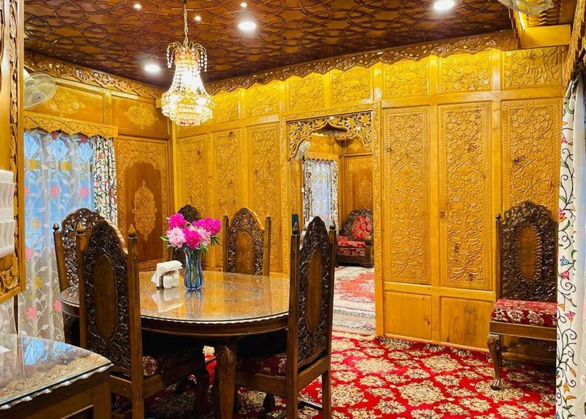 Jammu and Kashmir Srinagar restaurant
