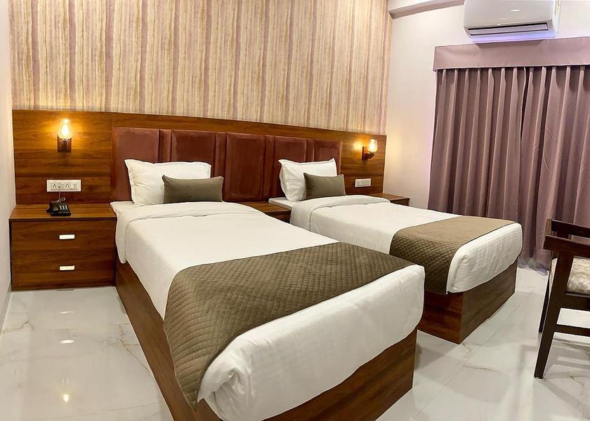 Madhya Pradesh Indore DELUXE DOUBLE OR TWIN ROOM