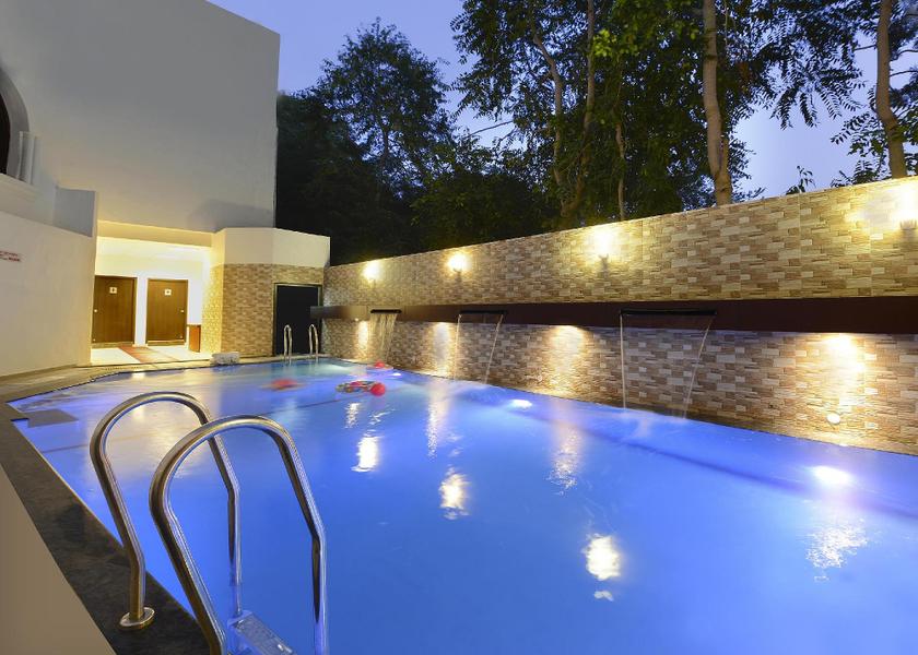 Uttar Pradesh Agra Swimming pool
