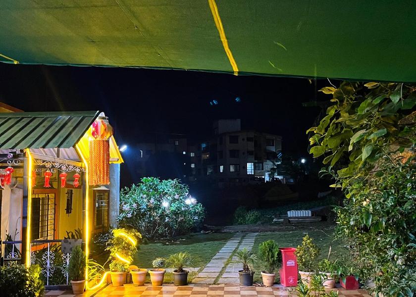 Maharashtra Panchgani King Room with Balcony
