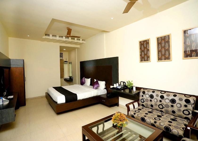 Uttar Pradesh Kanpur Junior Suite