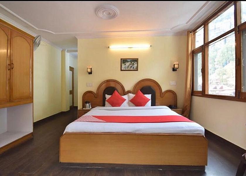 Himachal Pradesh Shimla Super Deluxe Room