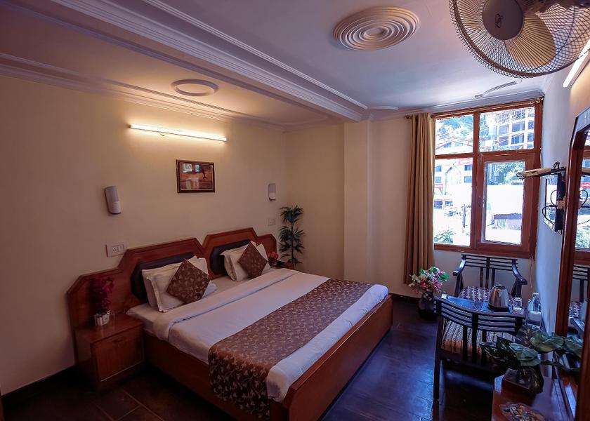 Himachal Pradesh Shimla Super Deluxe Room