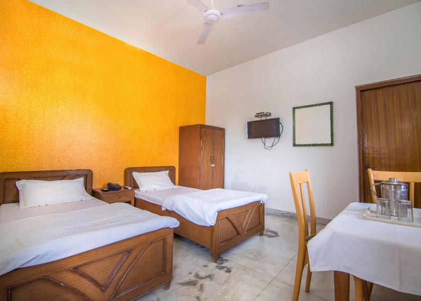 Uttar Pradesh Vrindavan Twin Room