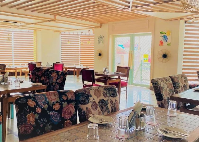 Uttar Pradesh Vrindavan Food & Dining
