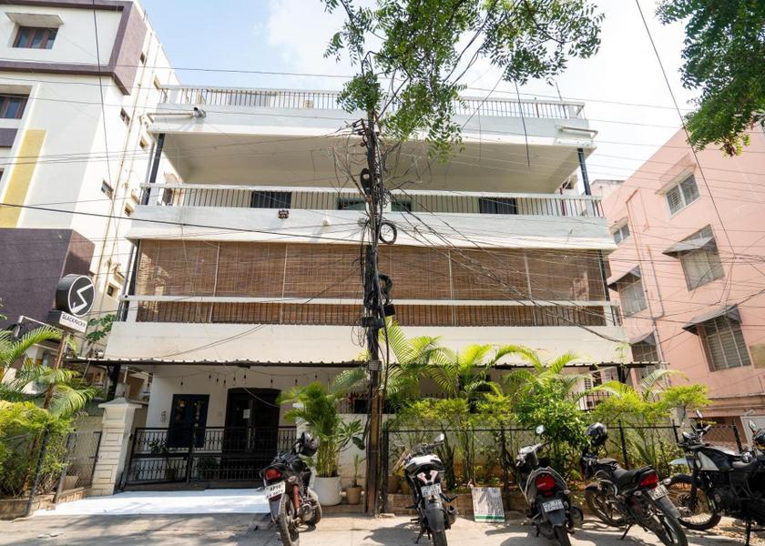 Telangana Hyderabad Hotel Exterior