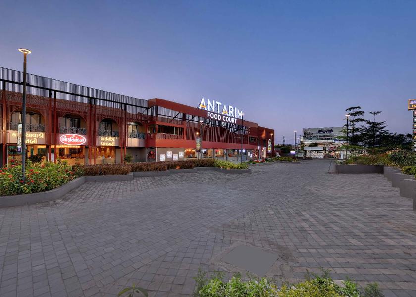 Gujarat Bharuch parking lot