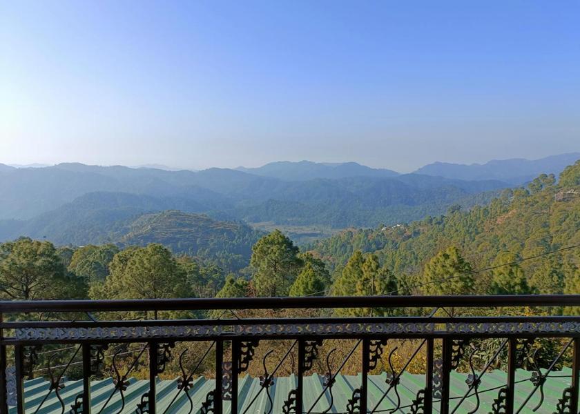 Uttarakhand Lansdowne Hotel View