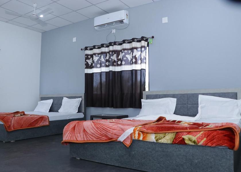 Gujarat Sasan Gir Family Room