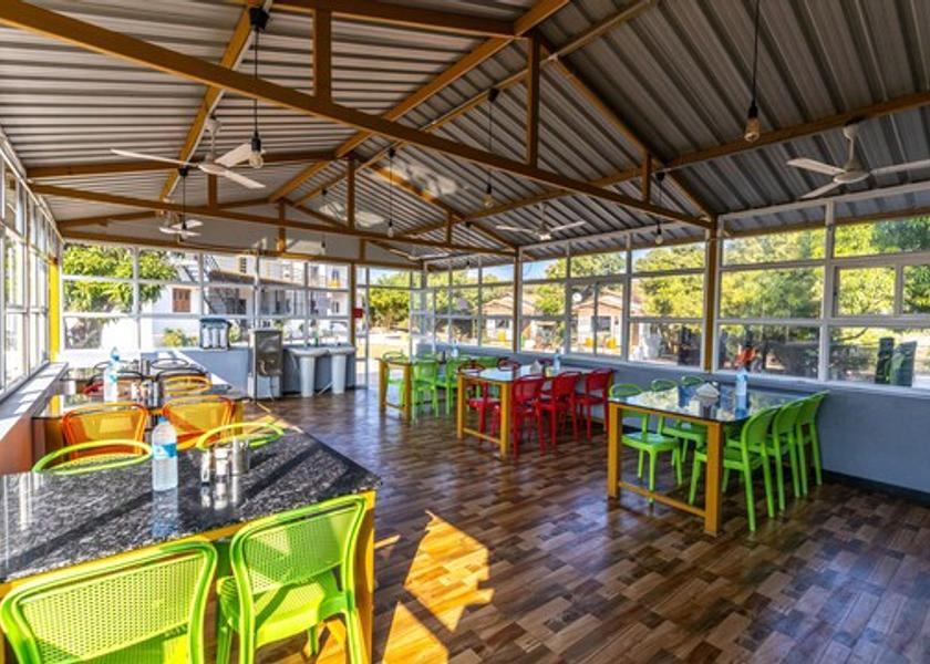 Gujarat Sasan Gir Food & Dining