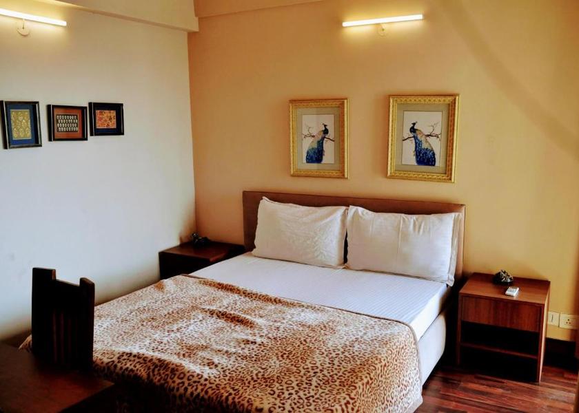 Uttar Pradesh Noida Deluxe Queen Studio