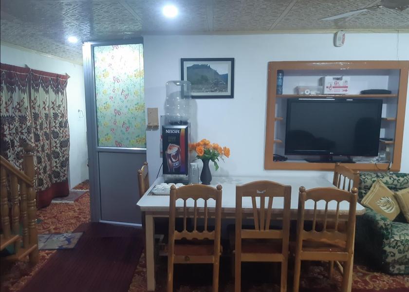 Jammu and Kashmir Srinagar Public Areas